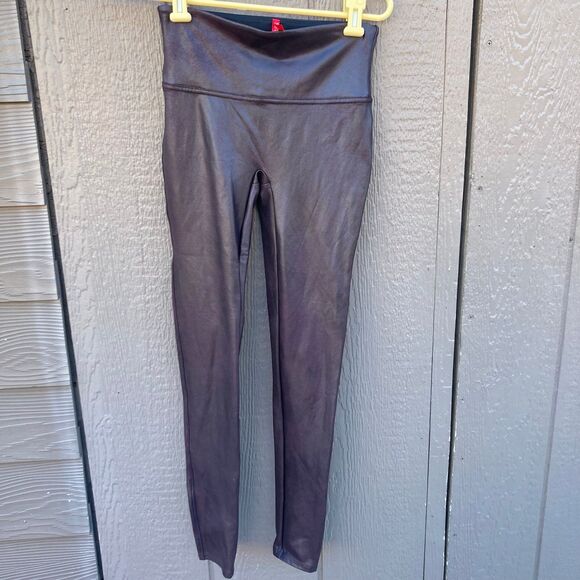 spanx wine burgundy faux leather leggings women’s size small - Picture 2 of 3